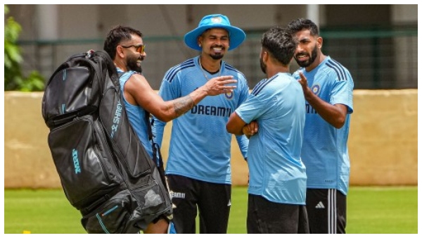 শ্রেয়স আইয়ার শ্রেয়স আইয়ার