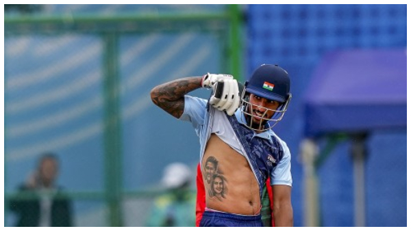 তিলক তিলক