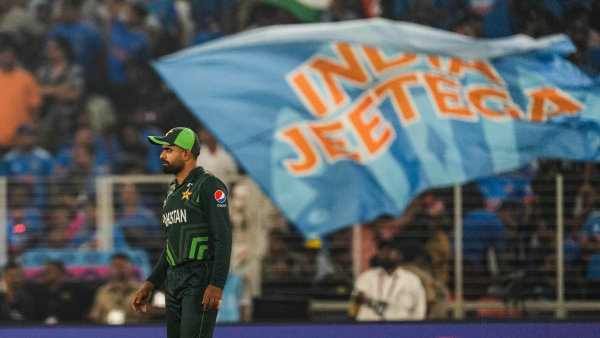 ICC CWC 2023: ভাট বকে পার পাবেন না! মিকির চাপ বাড়ালেন আক্রম-মঈনরা