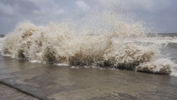 Cyclone Tej Alert Cyclone Tej Alert