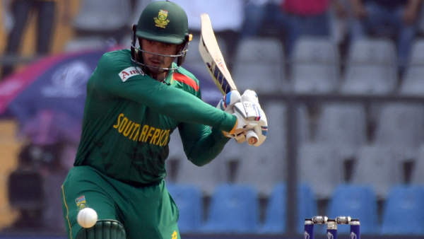 ICC World Cup 2023: ডি কক চলতি বিশ্বকাপে হাঁকালেন তৃতীয় শতরান ICC World Cup 2023: ডি কক চলতি বিশ্বকাপে হাঁকালেন তৃতীয় শতরান