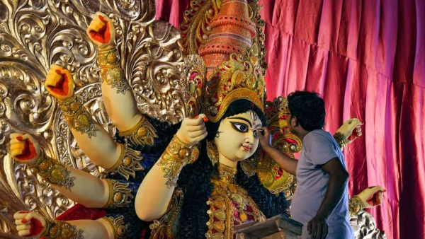 Bonedi Barir Durga Puja Bonedi Barir Durga Puja