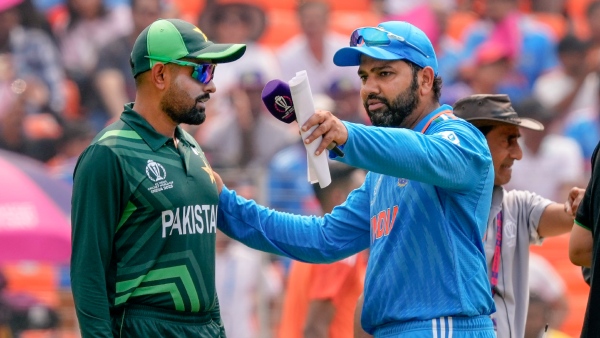 ICC World Cup 2023: চলতি বিশ্বকাপেই আবার ভারত-পাকিস্তান দ্বৈরথ? ICC World Cup 2023: চলতি বিশ্বকাপেই আবার ভারত-পাকিস্তান দ্বৈরথ?