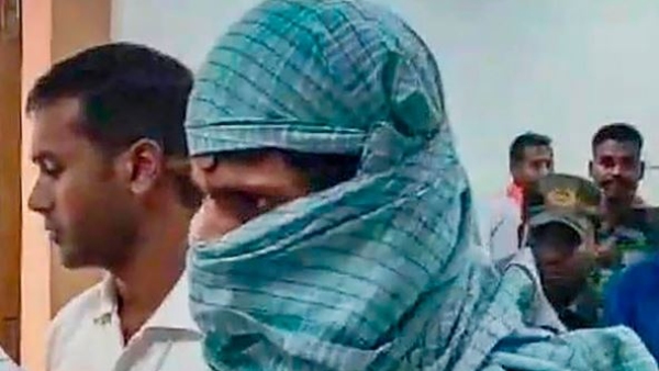 দিল্লি থেকে গ্রেফতার ওয়ান্টেড ISIS জঙ্গি