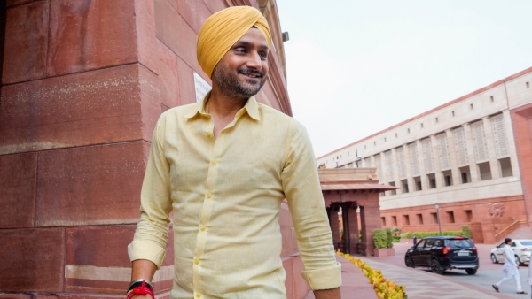 ICC World Cup 2023: ভারতের একাদশে কুলদীপের চেয়ে অশ্বিনকেই এগিয়ে রাখছেন হরভজন