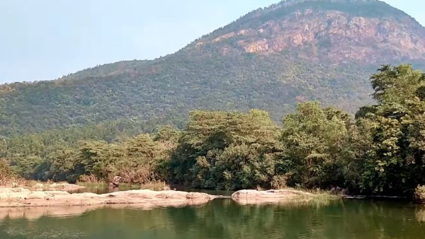 পাহাড় ভাঙা পাহাড় ভাঙা