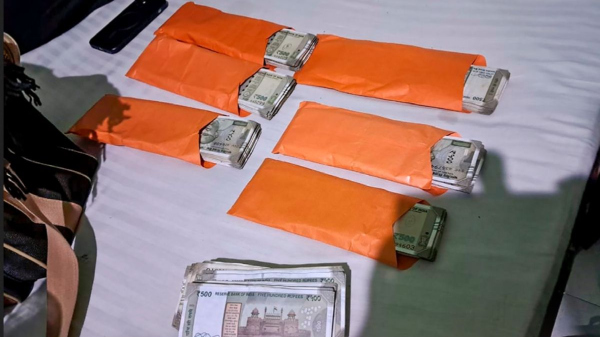 Fake Passport Scam: Fake Passport Scam: