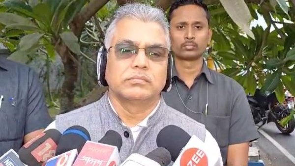 দিলীপ ঘোষ 