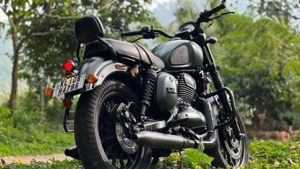 Diwali Bike Offers: Jawa & Yezdi Motorcycle