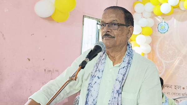 আরও অস্বস্তিতে মলয় ঘটক, কলকাতায় মন্ত্রীকে জেরা করবে ইডি, নির্দেশ আদালতের আরও অস্বস্তিতে মলয় ঘটক, কলকাতায় মন্ত্রীকে জেরা করবে ইডি, নির্দেশ আদালতের