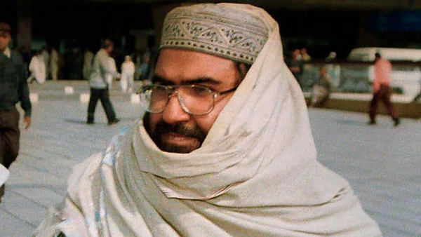 পাকিস্তানের করাচিতে গুলিতে মৃত মাসুদ আজহার ঘনিষ্ঠ 