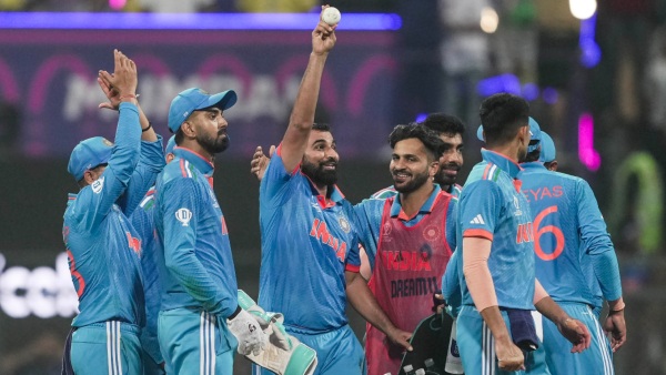 ICC World Cup 2023: শামি ফাঁস করলেন সাফল্যের রহস্য ICC World Cup 2023: শামি ফাঁস করলেন সাফল্যের রহস্য