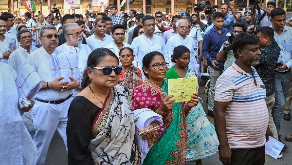 বুধবার কালো পোশাক পরে প্রতিবাদ তৃণমূল মন্ত্রী-বিধায়কদের, কেন্দ্রীয় বঞ্চনার বিরুদ্ধে নামবেন পথে
