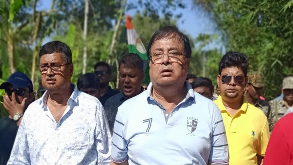 ফের উস্কানিমূলক বক্তব্য উদয়ন গুহর, নিশানায় বিজেপি?