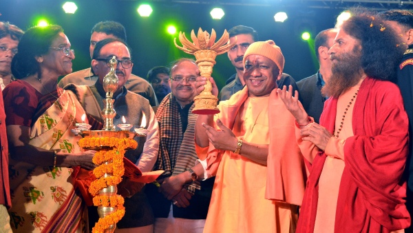 দেব দীপাবলিতে লাখো প্রদীপের আলোয় মুড়বে বারাণসী, উপস্থিত থাকবেন যোগী দেব দীপাবলিতে লাখো প্রদীপের আলোয় মুড়বে বারাণসী, উপস্থিত থাকবেন যোগী