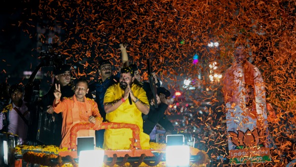 যোগী আদিত্যনাথ যোগী আদিত্যনাথ