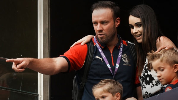 AB de Villiers: চোখের সমস্যা নিয়ে খেললেও বোঝা যায়নি!