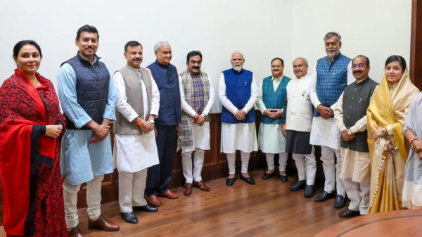 Narendra Tomar resigns Narendra Tomar resigns