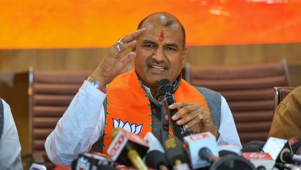 কবে হবে রাজস্থানের মুখ্যমন্ত্রী রহস্যের সমাধান? 