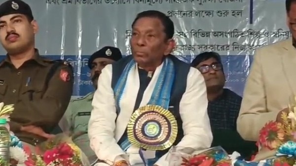 বিস্ফোরক দাবি কারামন্ত্রী অখিল গিরির 