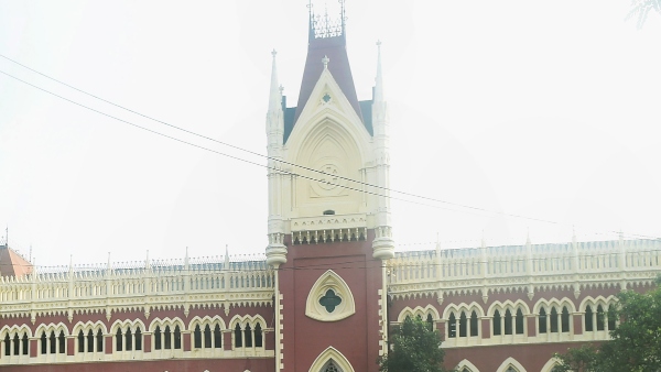 বিচারপতি অভিজিৎ গঙ্গোপাধ্যায়ের নির্দেশকে মান্যতা