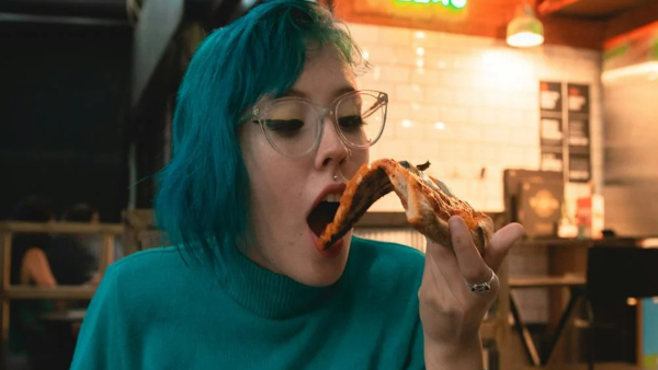 বেশি পরিমাণে নুন খেলে হতে পারে মারাত্মক সমস্যা, আগেই সাবধান হোন! 