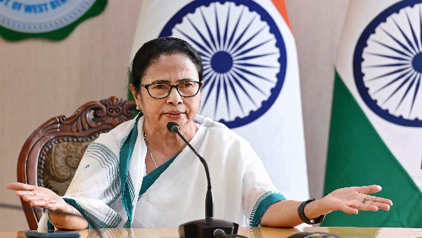 মানুষের খাদ্যাভ্যাস বদল করছে বিজেপি, রায়গঞ্জের সভায় এবার আরও আক্রমণাত্মক মমতা বন্দ্যোপাধ্যায় 