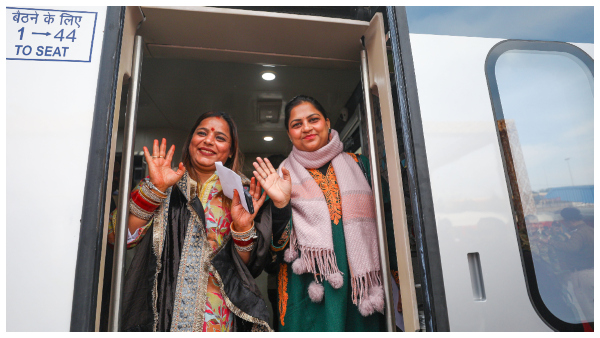 Aastha Express Train To Ayodhya