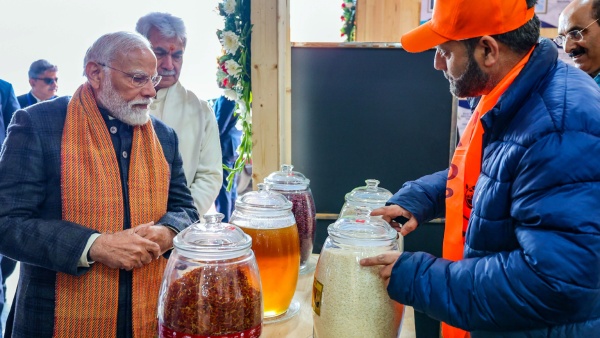 Narendra Modi Narendra Modi