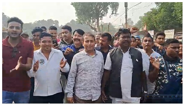 বাংলায় সবুজ ঝড়ের ইঙ্গিত!