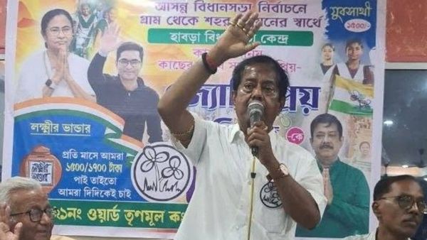 Senior TMC leaders Jyotipriya Mallick and Gautam Deb resign