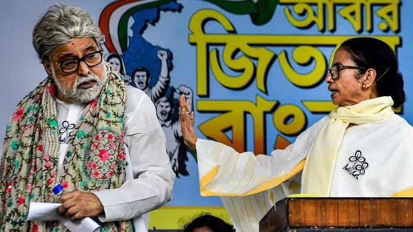 Sudip Banerjee leaves Trinamool Congress amid major crisis Sudip Banerjee leaves Trinamool Congress amid major crisis