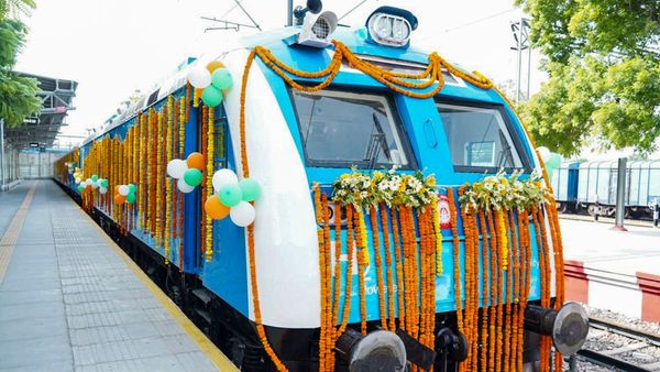 India s first indigenous hydrogen-powered train inaugurated by PM Modi