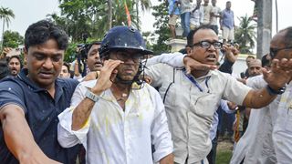 অভিষেক বন্দ্যোপাধ্যায়ের নিরাপত্তা জেড প্লাস থেকে কমিয়ে করা হল ‘এক্স’ ক্যাটেগরি