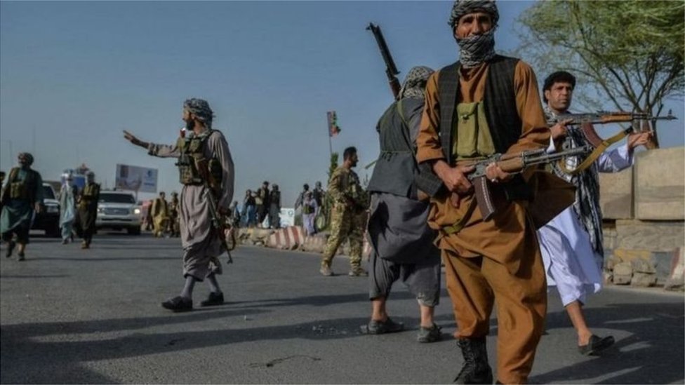 হেরাট বিমানবন্দরও তালিবানদের দখলে হেরাট বিমানবন্দরও তালিবানদের দখলে