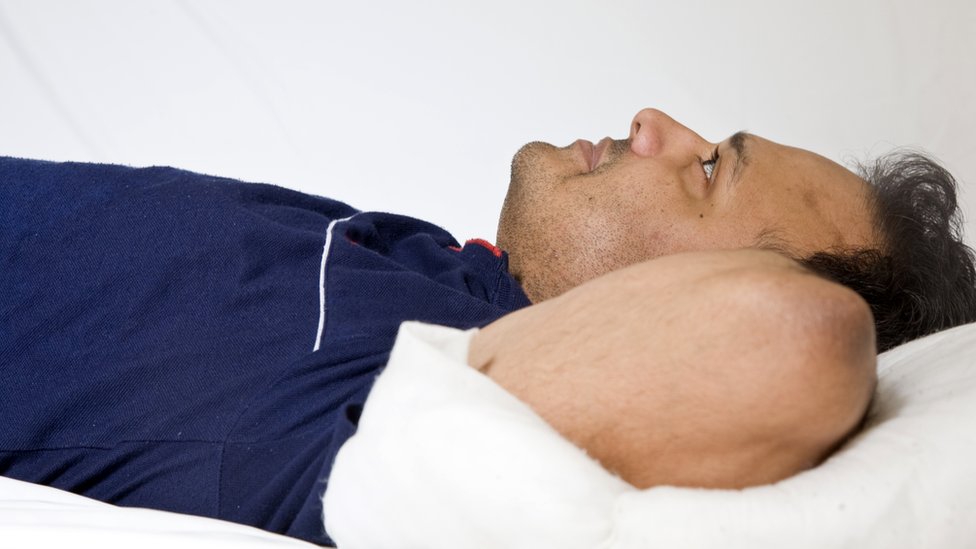 ব্রহ্মমুহূর্তের আগে ঘুম থেকে উঠুন