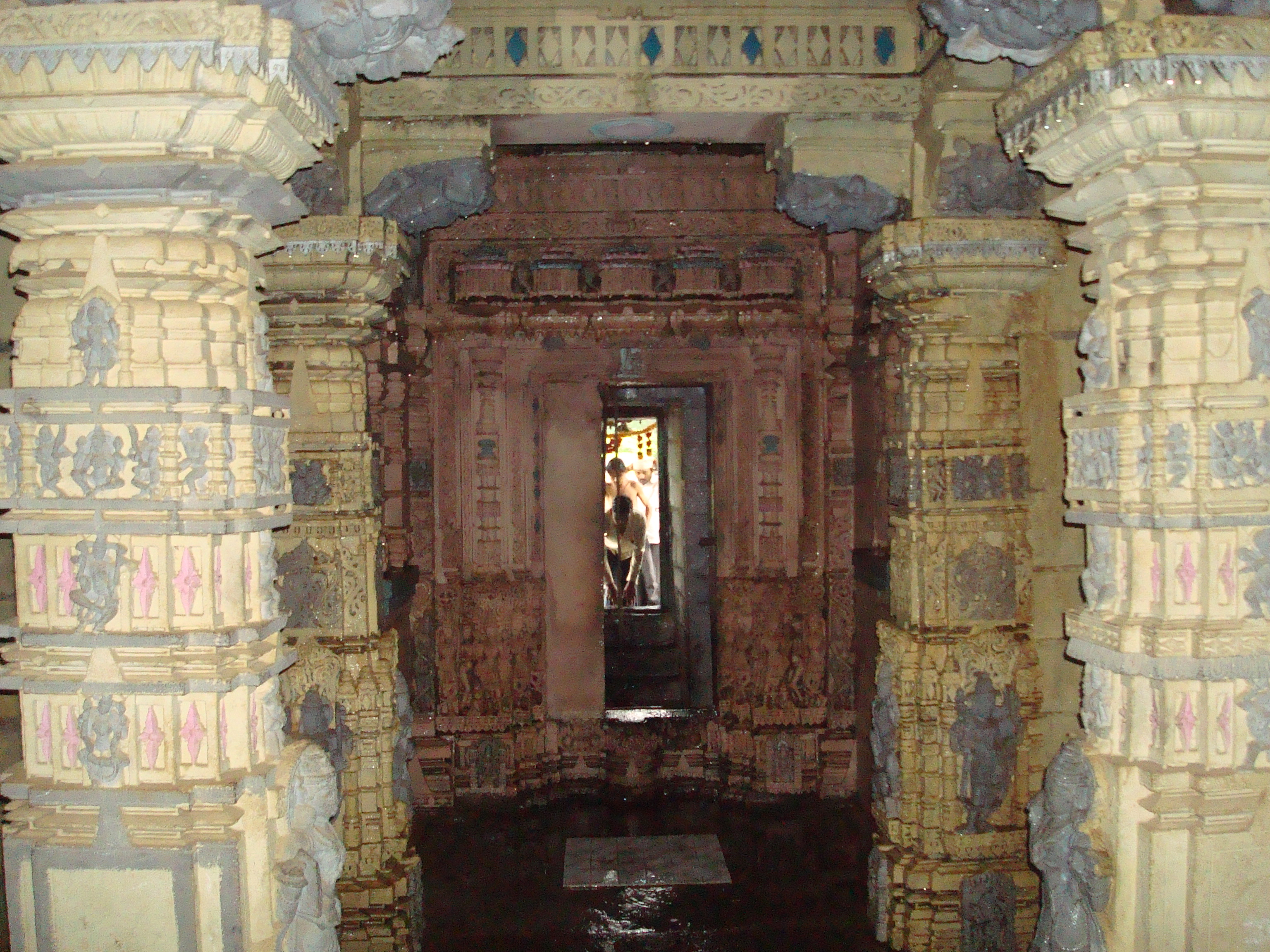Amruteshwar Temple