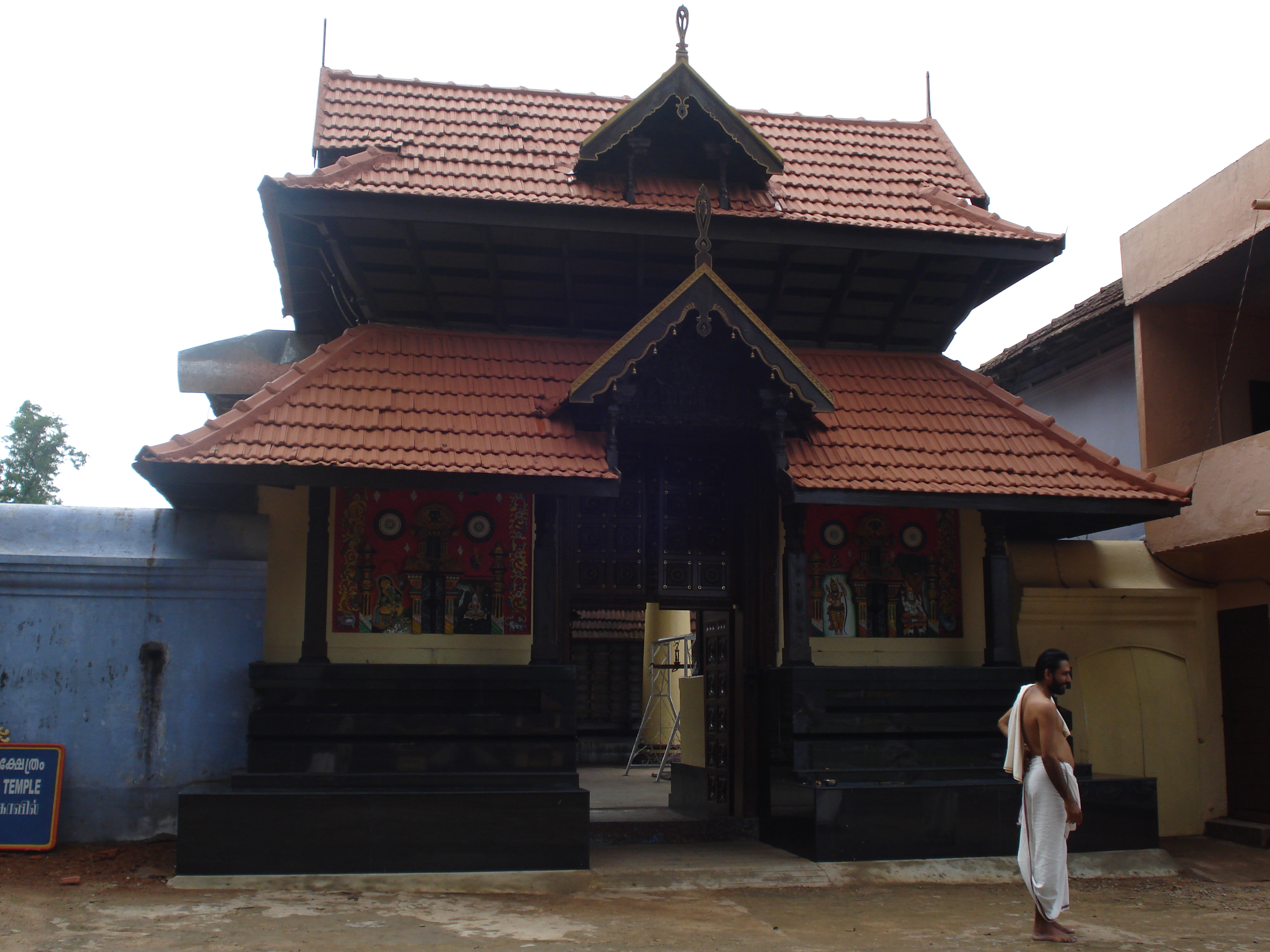 Arattupuzha Sastha Temple