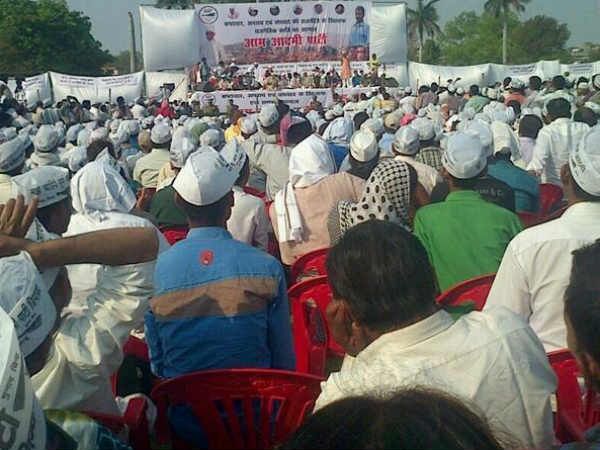 ट्विटर रिएक्‍शन: अभी तो शीला हारी हैं अब मोदी की बारी है