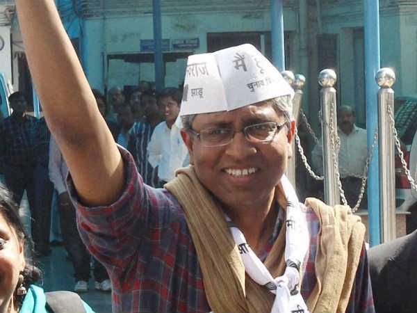 मोदी का सांप्रदायिक चेहरा सामने आ गया है: आम आदमी पार्टी 