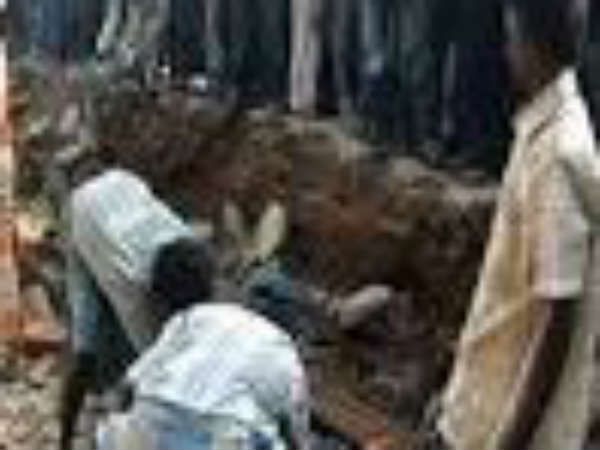 तमिलनाडु: तिरुवल्‍लूर जिले में दीवार ढहने से 11 लोगों की मौत 