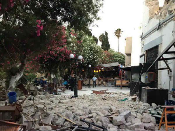 टर्की और ग्रीस में 6.7 तीव्रता का भूकंप, कई लोग घायल, सुनामी ने बढ़ाई दहशत 