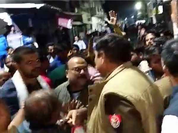 लखनऊ: निजी कार्यक्रम में लगे पाकिस्तान जिंदाबाद के नारे, बवाल