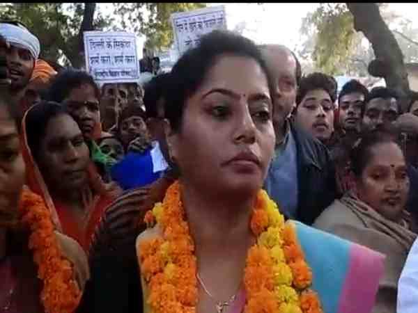 अनुप्रिया पटेल की भाजपा से नाराजगी पर बोली उनकी बहन, पति को मंत्री बनाने के लिए है स्टंट