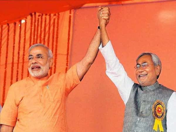 नरेंद्र मोदी से नफरत और मुहब्‍बत दोनों करते रहे नीतीश कुमार, अब जाकर बने 'हमसफर'