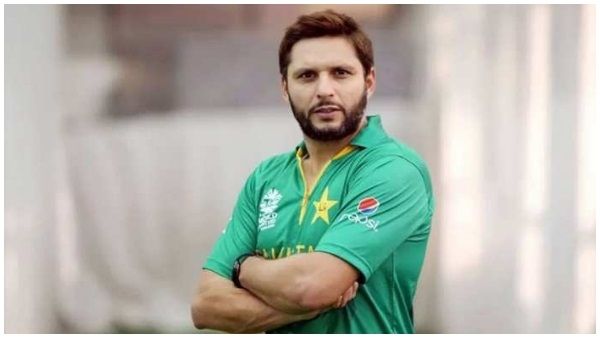 'बालों में कंडीशनर लगाके तैयार होने से कुछ नहीं होगा', खुशदिल पर 'पर्ची' के नारे लगने पर बोले Shahid Afridi