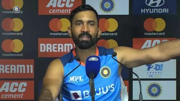 रजत पाटीदार के वनडे टीम में चयन के बाद वायरल हुआ DK का ट्वीट, BCCI से कर डाली ये मांग