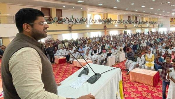 हरियाणा: निजी क्षेत्र में 75 फीसदी रोजगार के लिए दुष्यंत को याद किया जाएगा- रणधीर सिंह