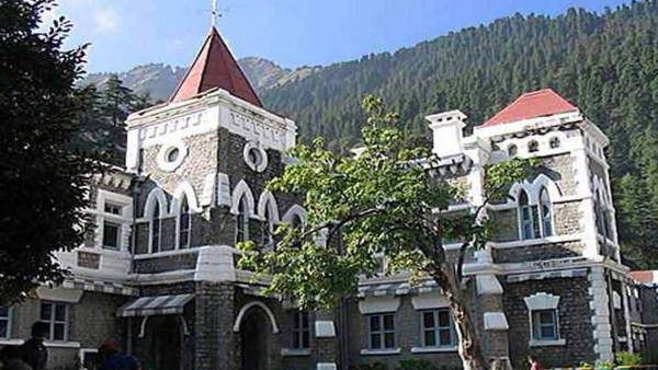 Coronavirus In Uttarakhand : नैनीताल हाईकोर्ट में बिना मास्क लगाए नहीं मिलेगी एंट्री, अधिसूचना जारी