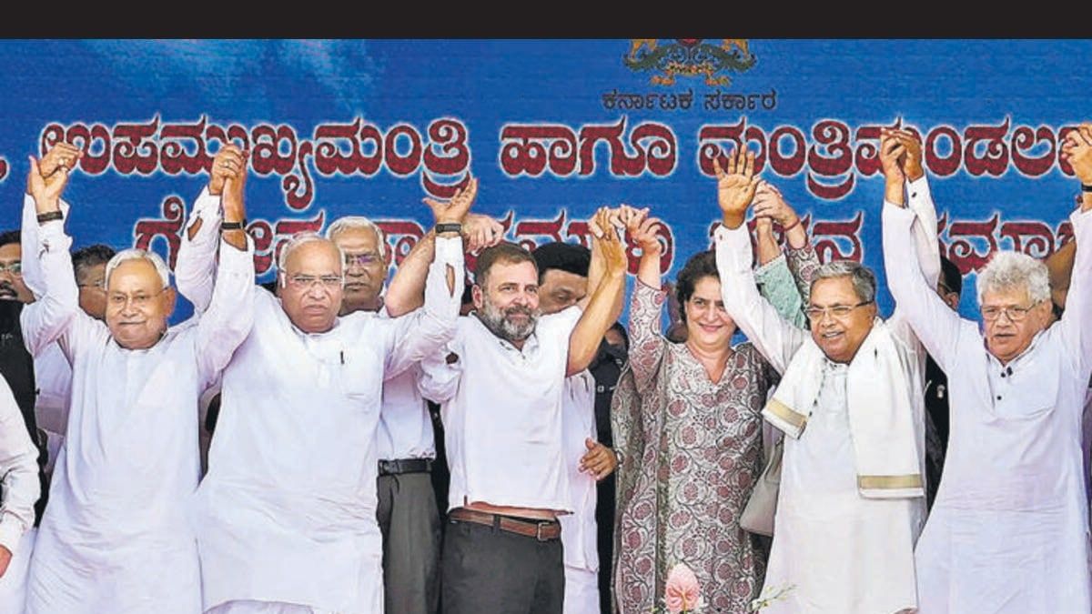 Coalition Politics: क्या फिर लौट आयी रामो वामो की राजनीति?